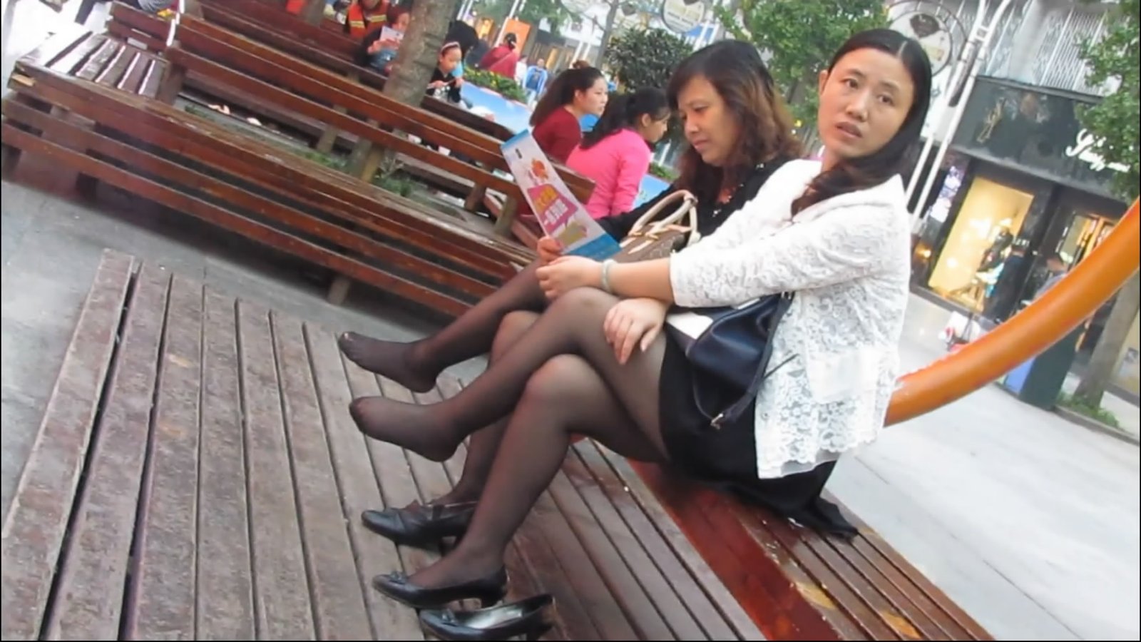 streetsnapfootm[00 01 22][20181202 112330 6]